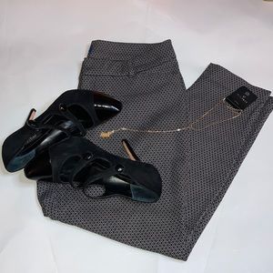 Old Navy- Pixie Pant Grey Diamond